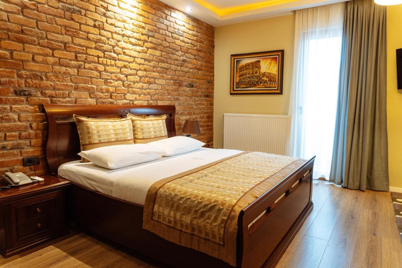 Casta Diva Boutique Hotel Korce Exterior photo